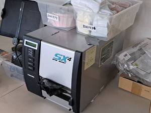 lot 192 image: Toshiba SX4 RFID Ready Barcode Printer with Extra Labels