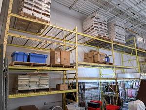 lot 4 image: Pallet Racking - (7) 16 Uprights, (2) 14 Uprights and (40) 8 Beams