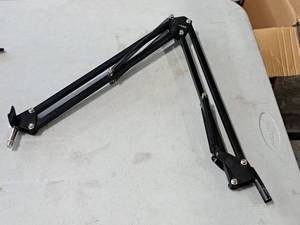 lot 243 image: Aokeo Articulated Arm
