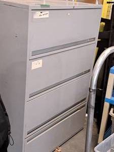 lot 333 image: Metal Lateral File Cabinet 4-drawer