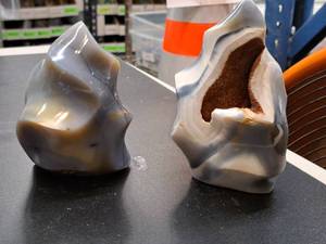 lot 57 image: Display Gem #7 5 Orca agate flame tower pair for display