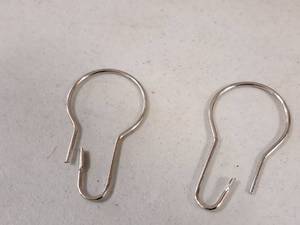 lot 416 image: Lot of (1 Box) Shower Curtain Hooks