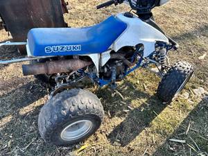 lot 28 image: Suzuki ATV for parts or repair