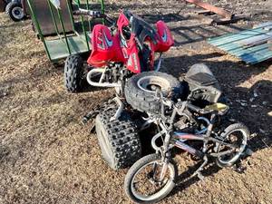 lot 31 image: Polaris Predator ATV for Parts or Repair