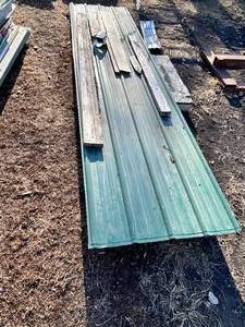 lot 33 image: Steel Siding Lot - 144 L x 36 W - Assorted Colors