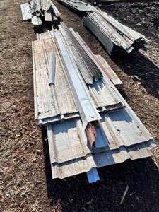 lot 34 image: Lot of Steel Siding Assortment - 144 L, various width