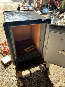 lot 53 image: 25D x 22 W x 26 H Steel Safe on Rolling Cart - Includes Combo
