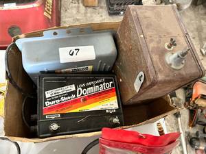 lot 67 image: Electric Fence Box Lot