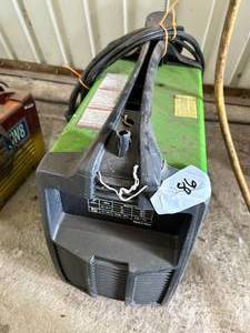 lot 86 image: Forney Easy Weld Welder in Working Condition