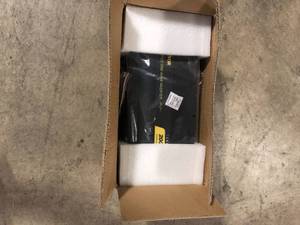 lot 21 image: VEVOR Car Power Converter 2000-Watt Modified Sine Wave Inverter DC 24-Volt to AC 120-Volt with LCD Display Remote Controller Customer Returns See Pictures