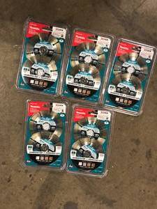 lot 3 image: Lot of Makita X-LOCK 4-12 in. Segmented Diamond Blade for Masonry Cutting (2-Pack)  Customer Returns See Pictures