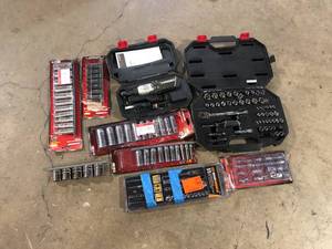 lot 13 image: Lot of Assorted Hand Tools and Hardware Various Models and Conditions Customer Returns See Pictures