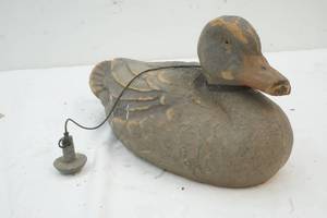 lot 146 image: Carry lite duck decoy