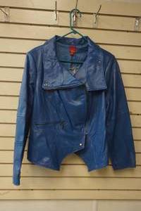 lot 174 image: G.L.I.L coat