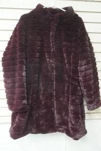 lot 177 image: Lane Bryant coat