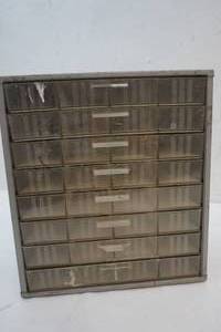 lot 13 image: Metal Storage, Includes hardware