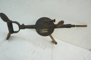 lot 26 image: Vintage Dimond Rapid Fire Drill