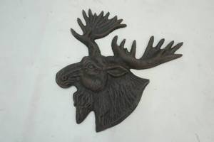 lot 41 image: Wall Decor