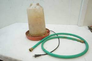 lot 75 image: Livestock Supplies