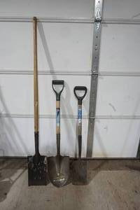 lot 101 image: Garage Supplies
