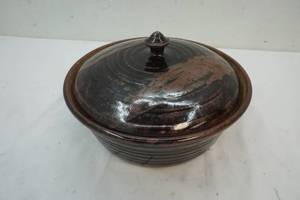 lot 247 image: Pottery stoneware casserole dish