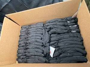 lot 157 image: NEW - 3M Thinsulate Black Winter Gloves - 4-Pack