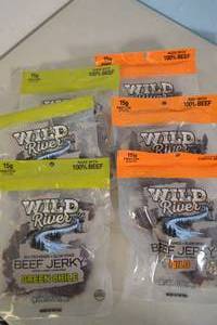 lot 33 image: 6ct Wild River Beef Jerky Green Chile and Mild Flavor