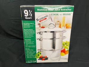 NEW - Stainless Steel 9 12 Qt. Juice Extractor