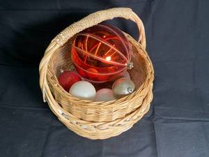 Christmas Ornaments & 2 Basket Pack