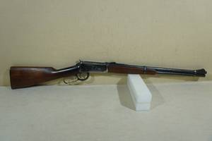 lot 5 image: 1942 Winchester Model 94 .30 WCF Lever Action Rifle