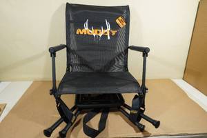 lot 38 image: Muddy MUD-MGS400 Swivel Ground Seat for Hunting