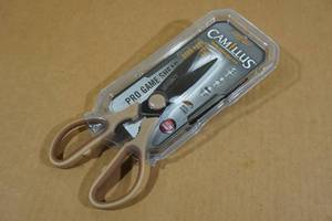 lot 59 image: Camillus Pro Game Shears