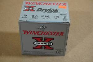 lot 123 image: 25 Winchester Super-X 10 Gauge Magnum 3-12 3 Steel Shot Shotshells