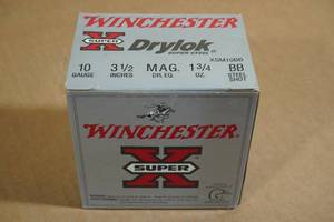 lot 126 image: 25 Winchester Super-X 10 Gauge Magnum 3-12 Steel BB Shot Shotshells