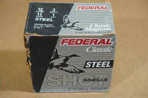 lot 142 image: 25 Federal Classic 12 Gauge 3 Magnum Steel 1 Shot Shotshells