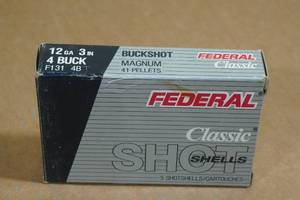 lot 145 image: 5 Federal Classic 12 Gauge 3 Magnum 4 Buck Shotshells