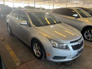 lot 3 image: 2014 Chevrolet Cruze LT