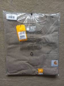 lot 1 image: NEW CARHARTT LOOSE FIT HEAVYWEIGHT SHORT SLEEVE POCKET T-SHIRT LARGE