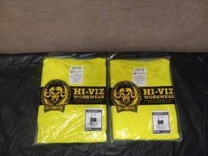 lot 12 image: 2 NEW OCCUNOMIX HIGH VISIBILITY SHORT SLEEVE POCKET T-SHIRT LARGE