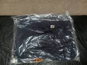 lot 17 image: NEW CARHARTT LOOSE FIT MIDWEIGHT HOODED SWEATSHIRT  LARGE