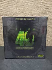 lot 27 image: NEW FUNKO POP ALIEN 40TH ANNIVERSARY COLLECTORS EDITION