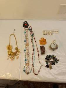 lot 67 image: NEW NECKLACES AND BRACELETS