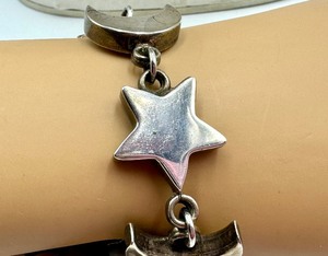 lot 24 image: Vintage Sterling Silver Moon and Stars Bracelet