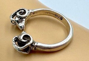 lot 75 image: Sterling Silver Rams Head Ring
