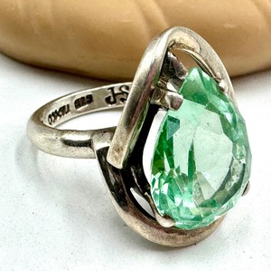 lot 95A image: Gorgeous Sterling and Aquamarine Stone Ring