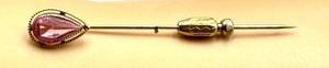 lot 86 image: Vintage 10k Gold Stick Pin