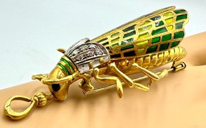 lot 2A image: Vintage 18k, Diamond Plique Jour Grasshopper Pendant  Brooch