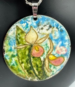 lot 122 image: Vintage Artisan Enamel Pendant
