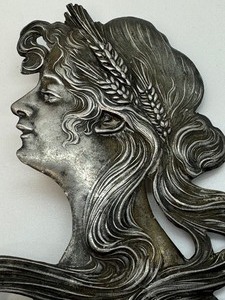 lot 159 image: Vintage Art Nouveau Metal Figurine