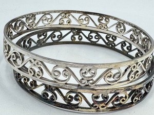 lot 177 image: Pair of Lovely Sterling Bangles